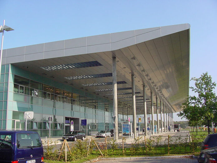 Flughafen MuensterOsnabrueck 1